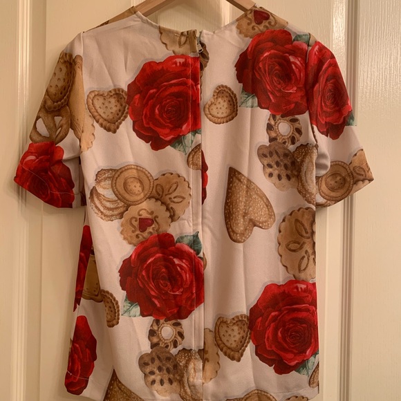 Pierre Cardin Paris unique floral top - Picture 2 of 2